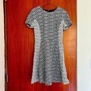 Banana Republic Black-and-White Short Sleeve Skater Skirt Dress